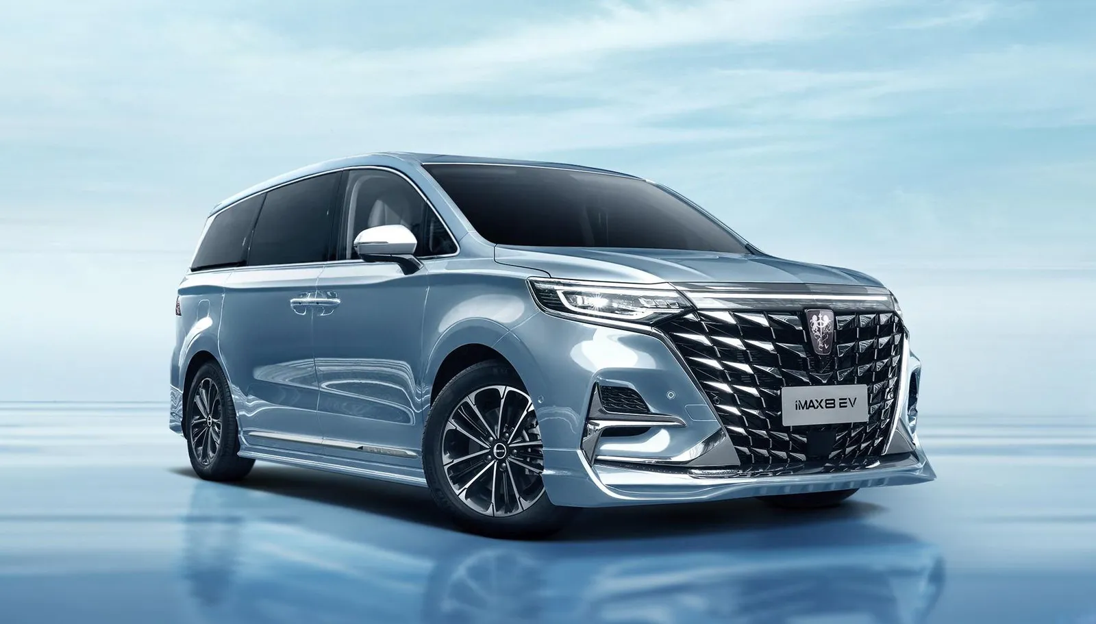 Roewe IMAX 8
